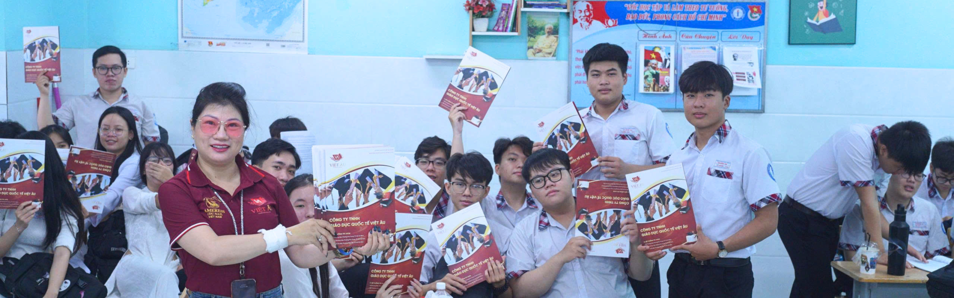 Ảnh BannerHọc sinh